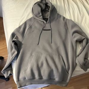Alphalete Performance Hoodie Size Large Grey